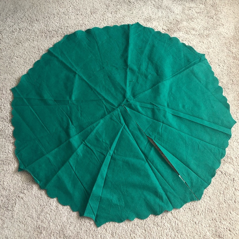 🆕 Green Tree Skirt
